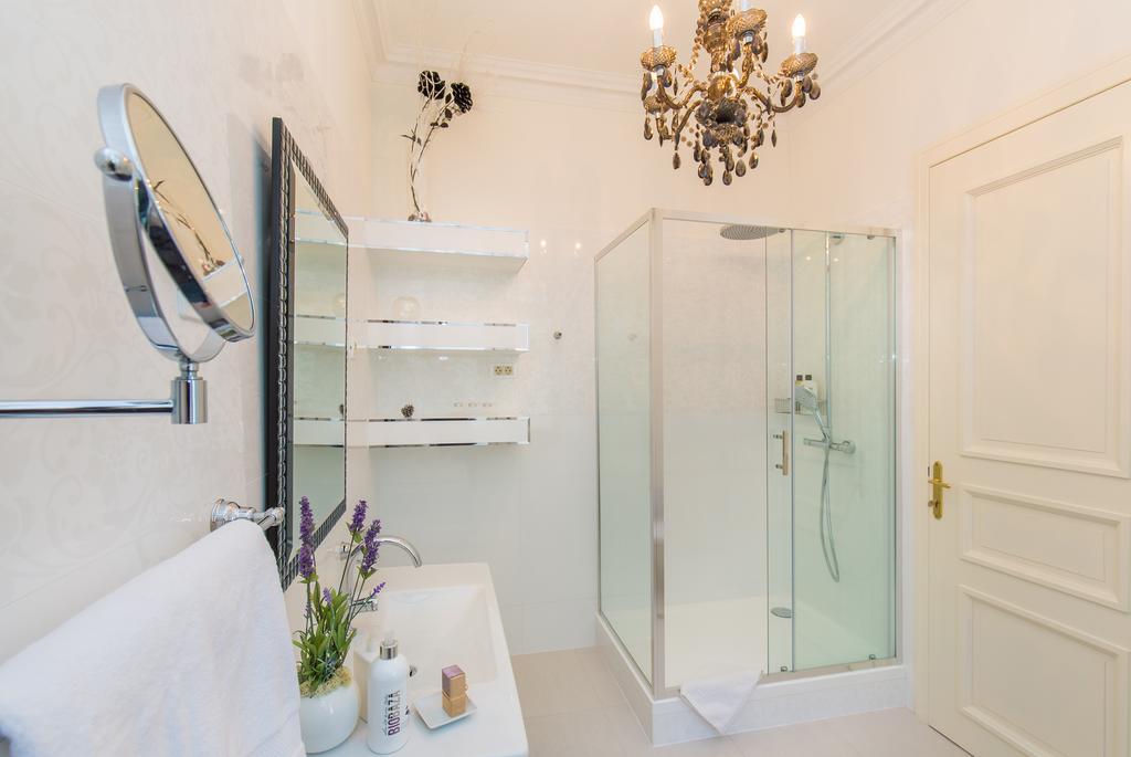 Luxury Seafront Apartment Banje Dubrovnik Ngoại thất bức ảnh