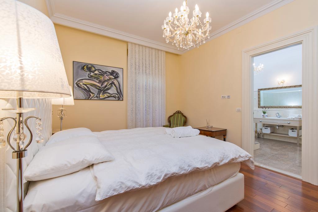 Luxury Seafront Apartment Banje Dubrovnik Ngoại thất bức ảnh