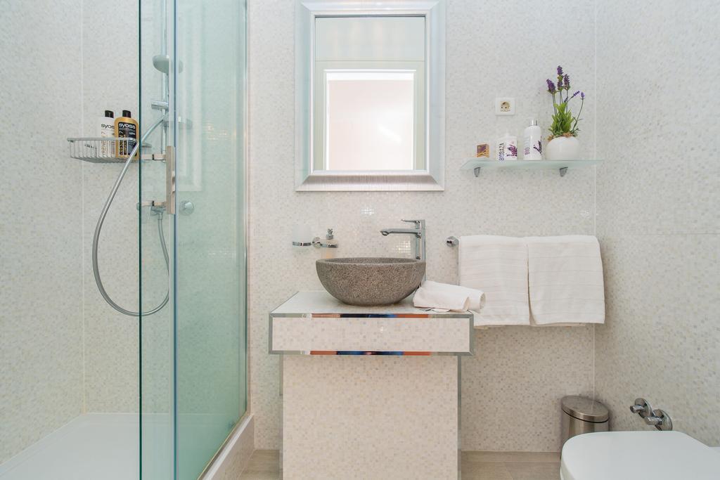 Luxury Seafront Apartment Banje Dubrovnik Ngoại thất bức ảnh